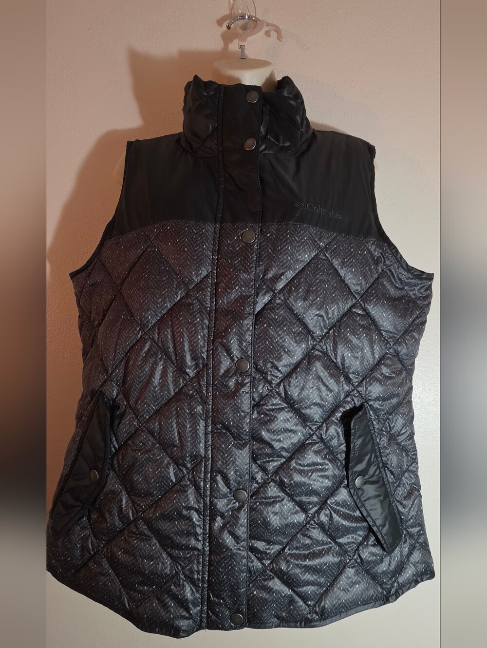 Columbia Black Heather Quilted Women's Vest